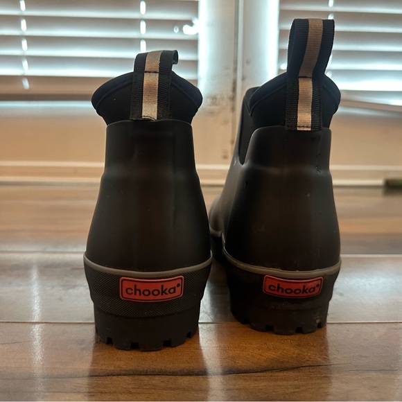 Chooka Waterproof Chelsea Rain Boots Black Rubber Lug Sole Women’s Sz 6 - Picture 2 of 7